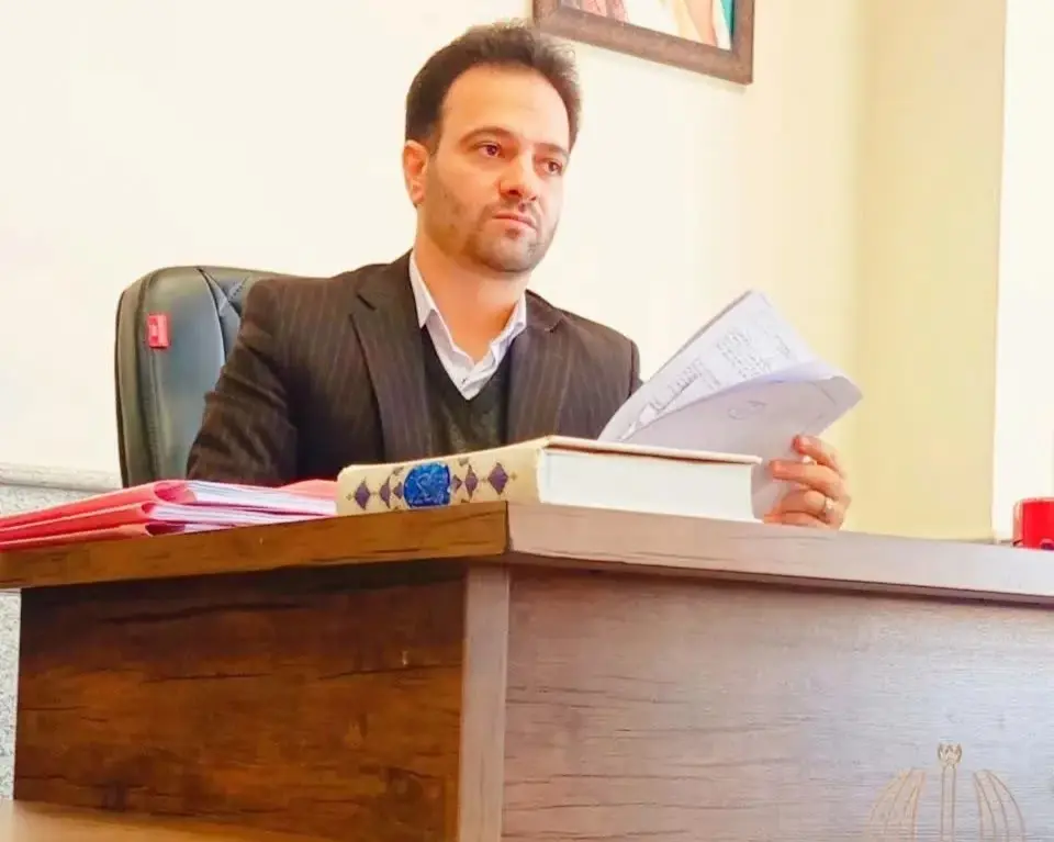 قاضی احسان باقری