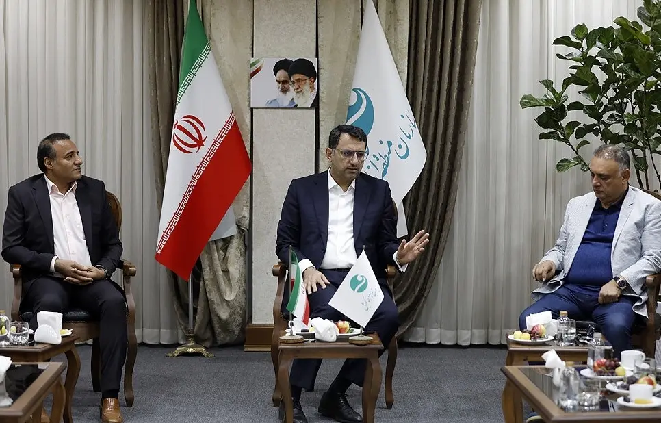 جلسه مجمع سازندگان و مدیر عامل منطقه آزاد کیش