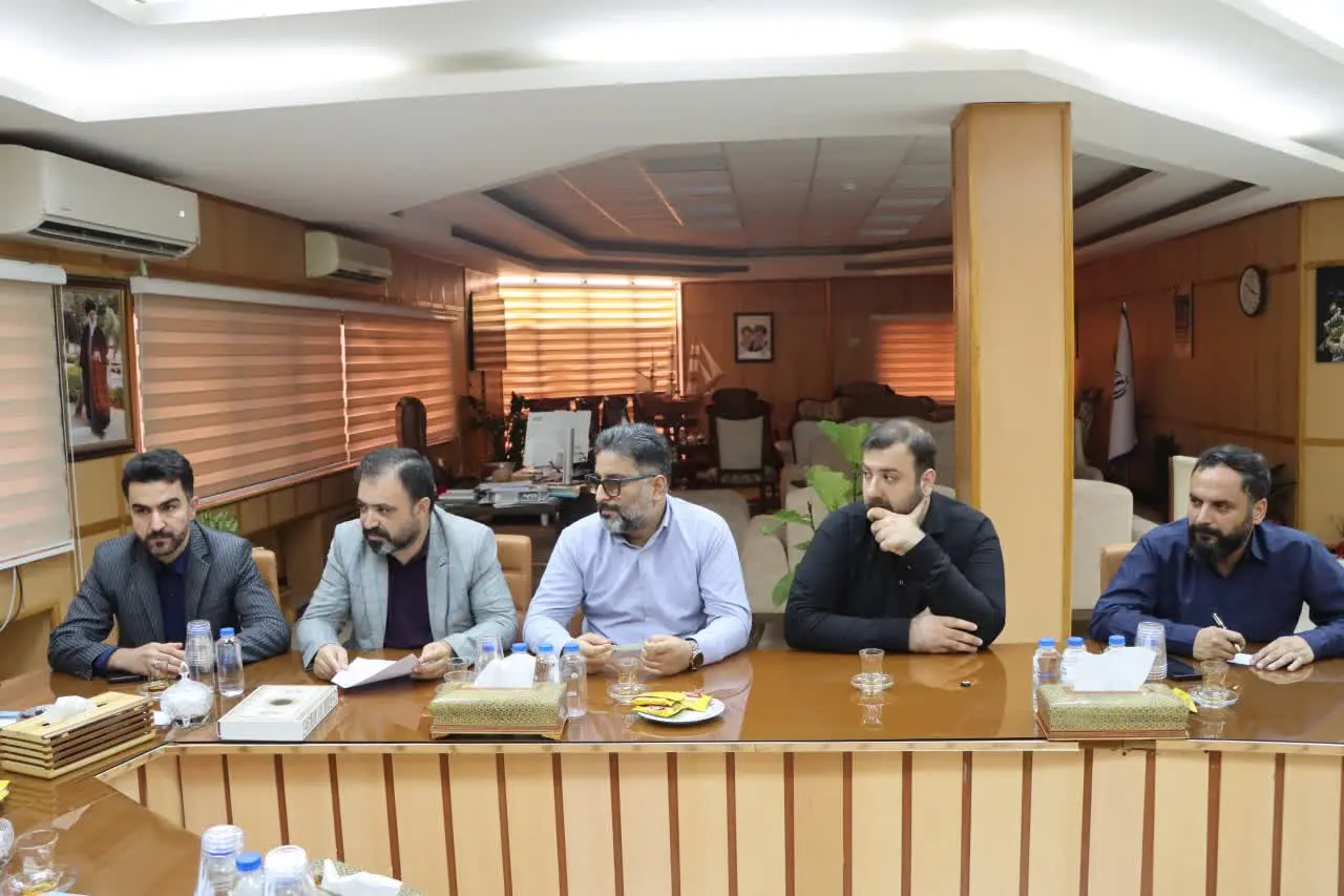 نشست استاندار با خانه مطلوعات