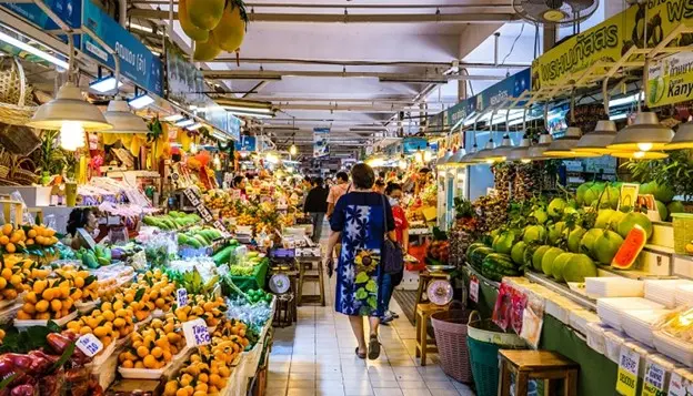 بازار فی فی