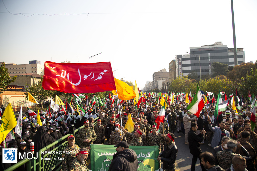 رزمایش ۵۰‌‌ هزار نفری بسیجیان در تهران