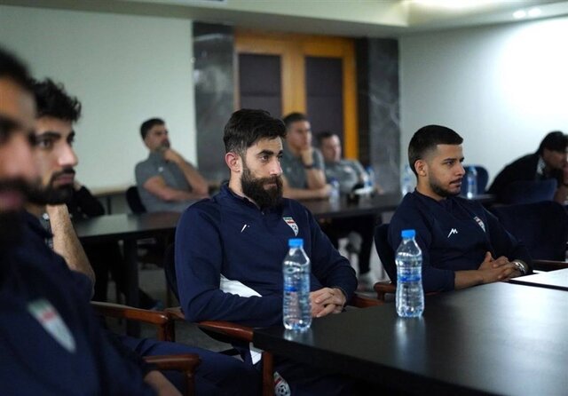 بازیکنان تیم ملی فوتبال در جلسه توجیهی داوری شرکت کردند