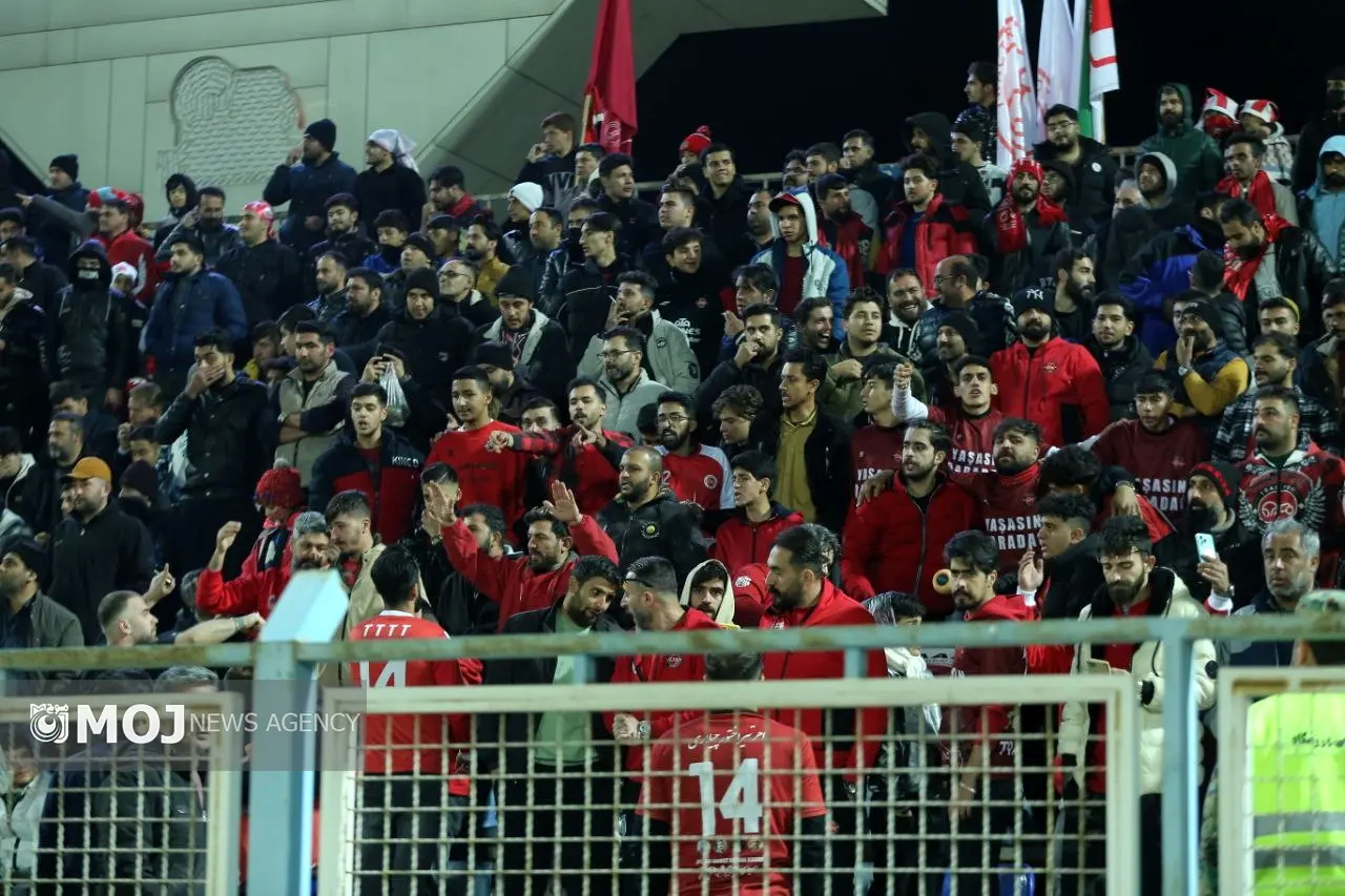 تراکتور تبرزز