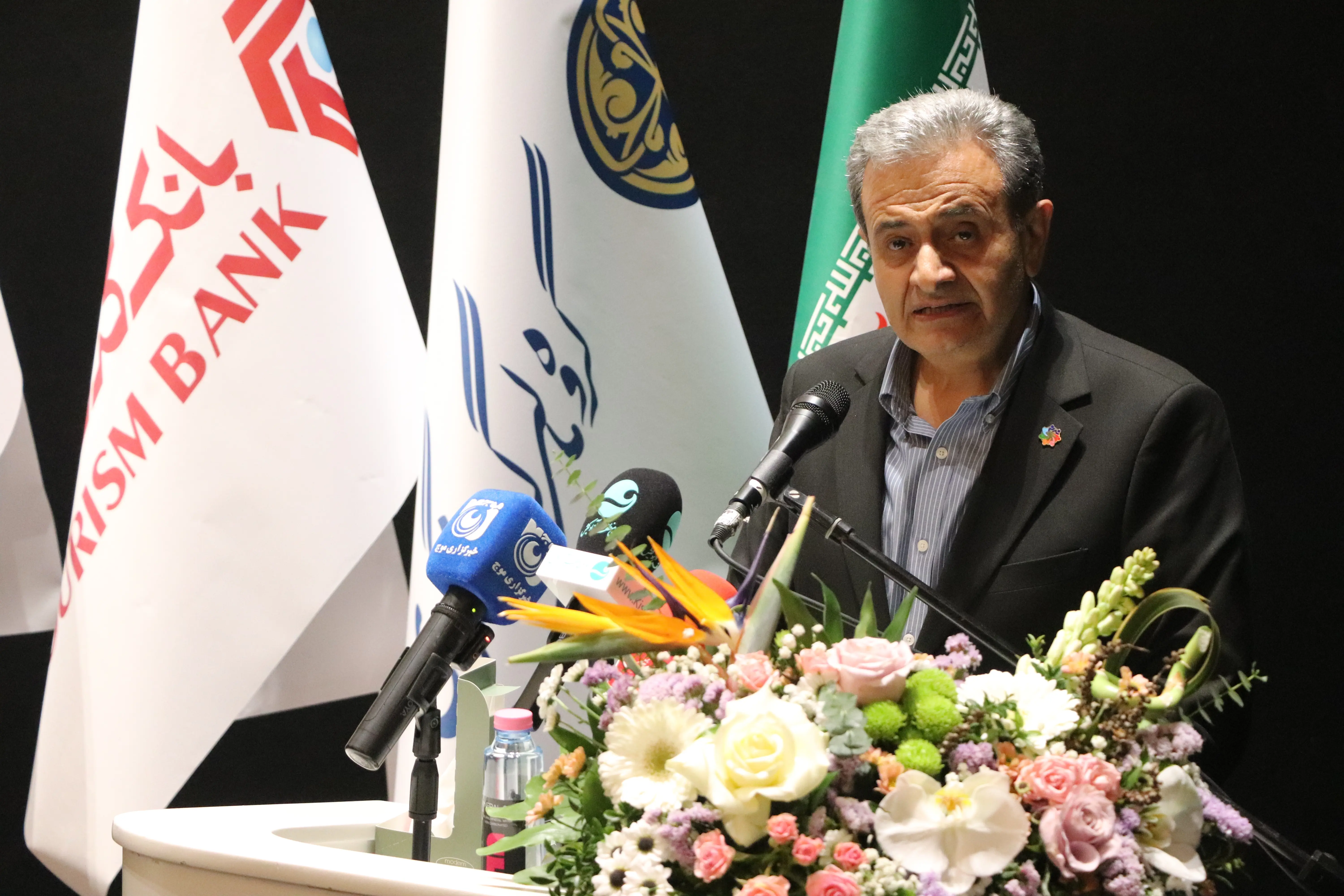 رونمایی از میکاکارت در کیش