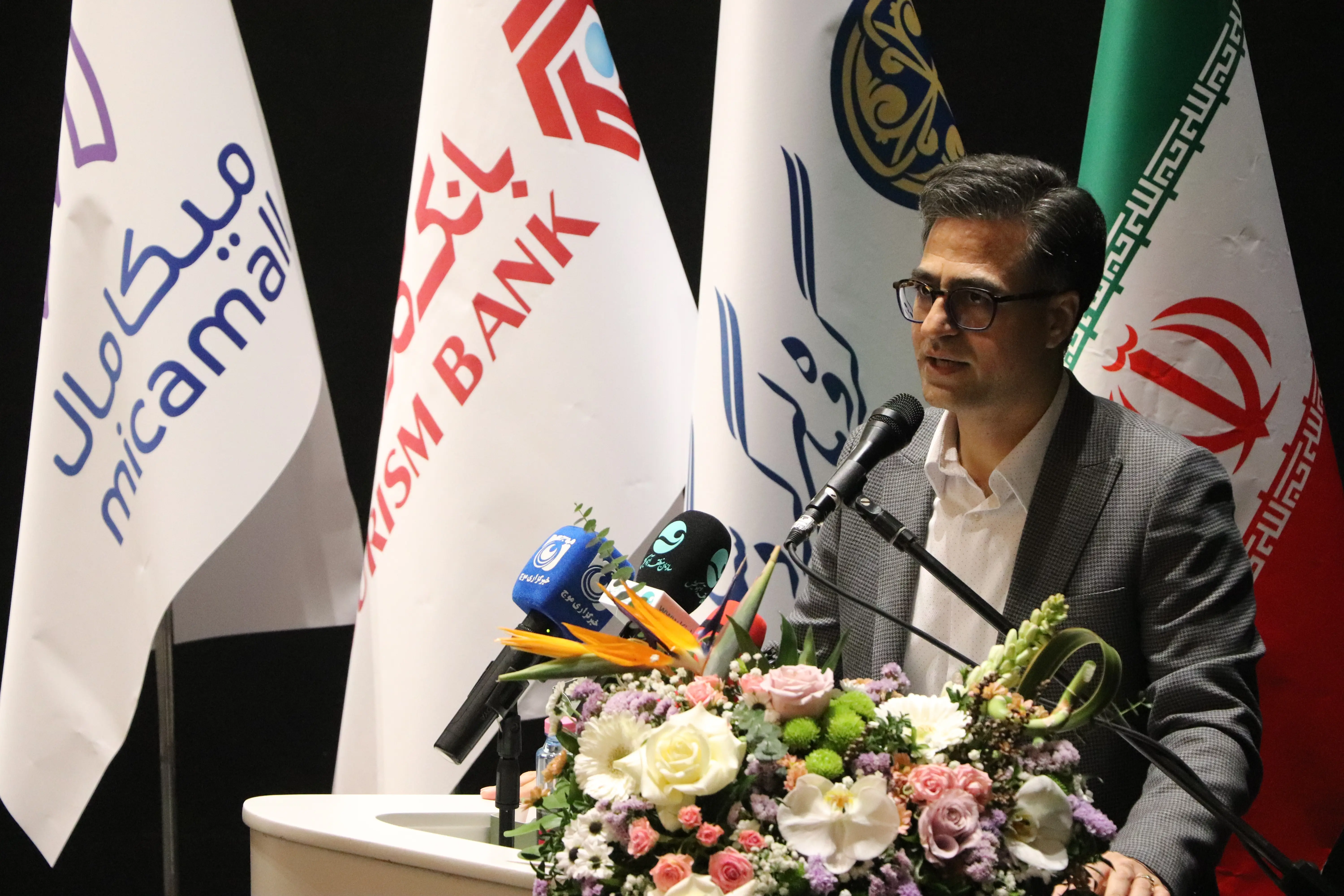 رونمایی از میکاکارت در کیش