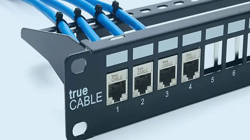 پچ پنل شبکه