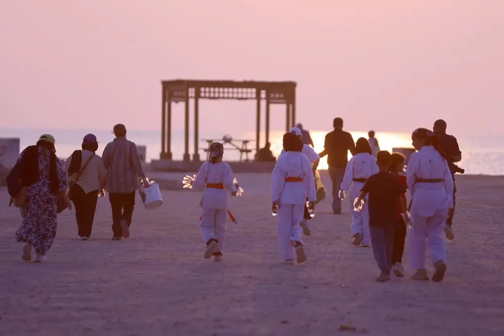 طرح مردمی پاک سازی سواحل کیش