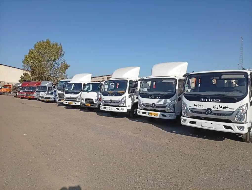 تحویل خودروهای خدمات رسان سازمان همیاری گیلان