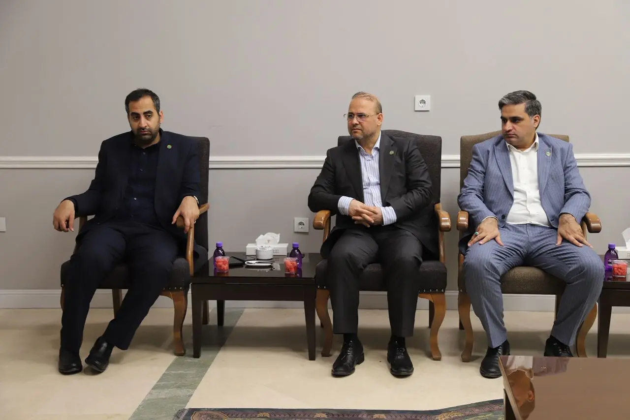 سفر مسرور به کیش