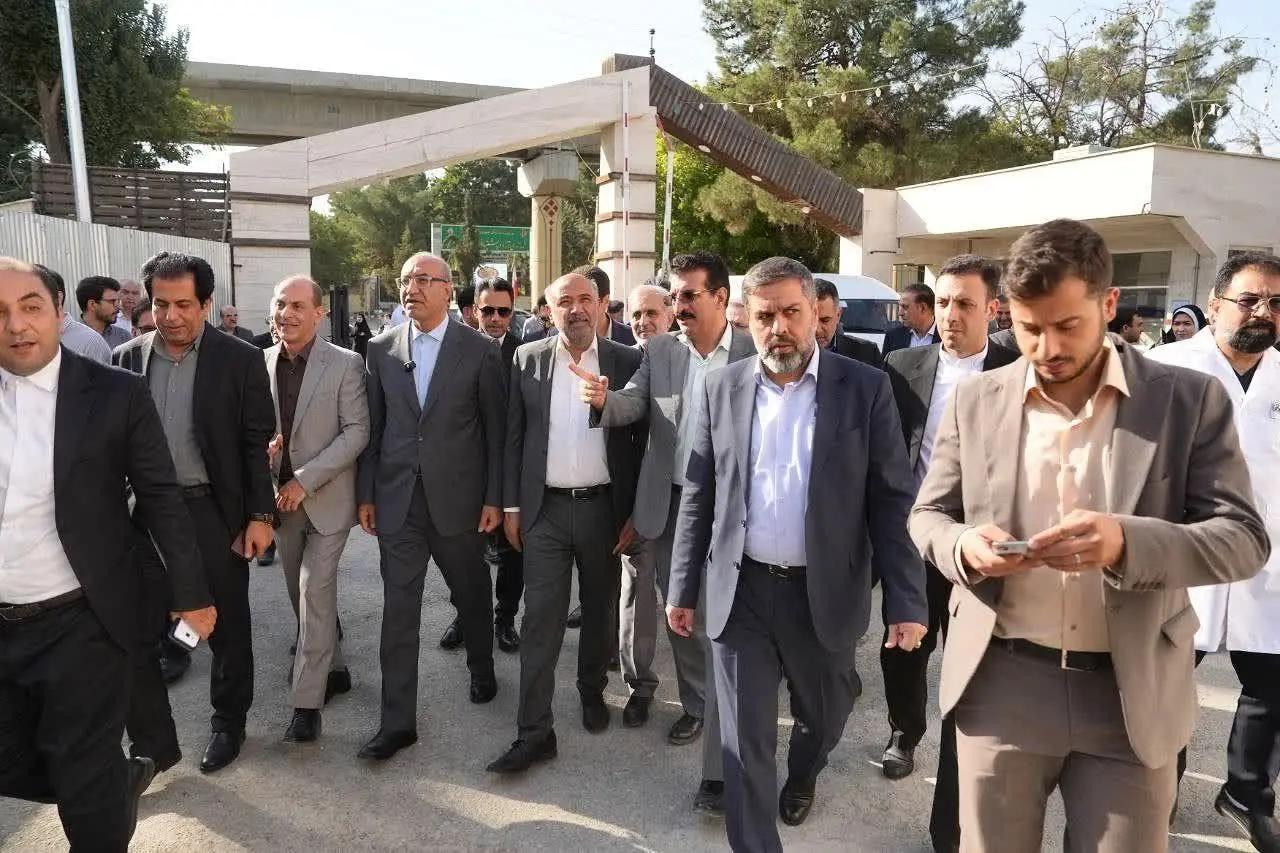 وزیر کار در کرمانشاه 