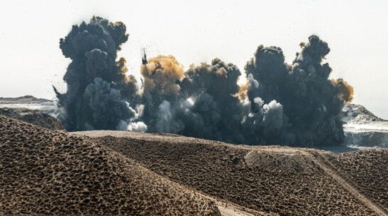 صدور ۹۰ فقره مجوز برداشت معدنی در هرمزگان