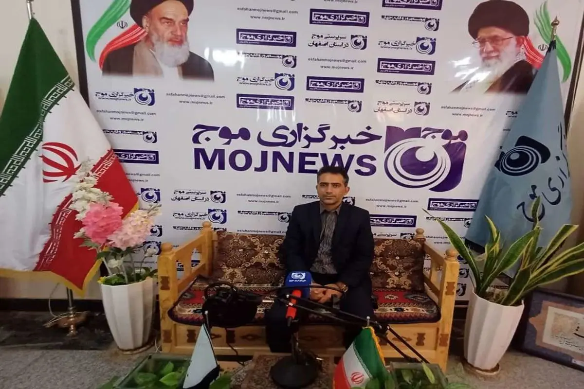بازدید رئیس دانشگاه علمی کاربردی جامعه اسلامی کارگران اصفهان از دفتر خبرگزاری موج