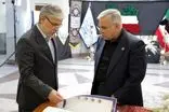 مقامات عالی‌رتبه کشور دفتر یادبود شهدای هسته‌ای را در دانشگاه شهید بهشتی امضا کردند
