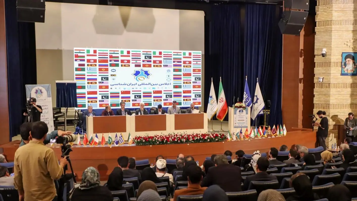 ایران‌شناسان؛ سفیران دانایی و راویان دوستی هستند 