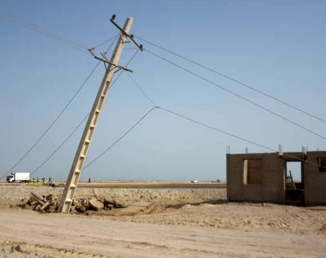 ۴۸ کیلومتر شبکه برق رسانی در زلزله بندرخمیر و بندرلنگه آسیب دیده است