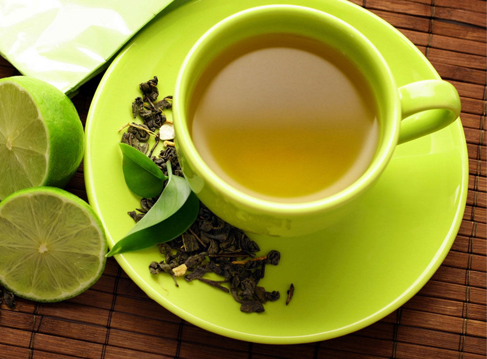 تأثیر چای سبز بر میزان استرس اکسیداتیو خون پرسنل اتاق عمل
