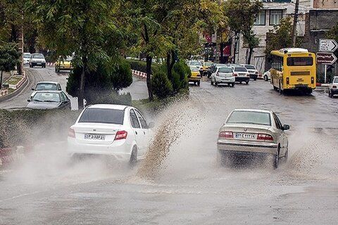 خطر ورود سیلاب و روان آب‌ها از مسیل های بالادست جدی است