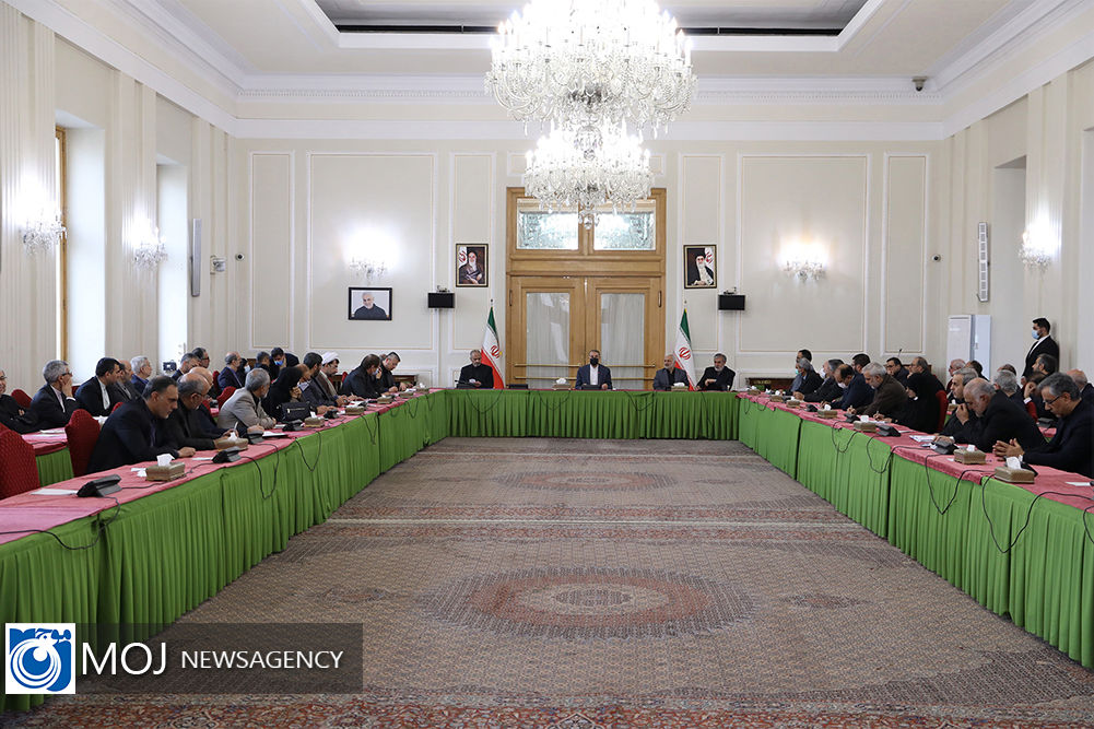نشست اعضای کمیسیون امنیت ملی مجلس با وزیر امور خارجه