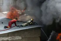 آتشسوزی در مجتمع تجاری اطلس بندر درگهان جزیره قشم + فیلم