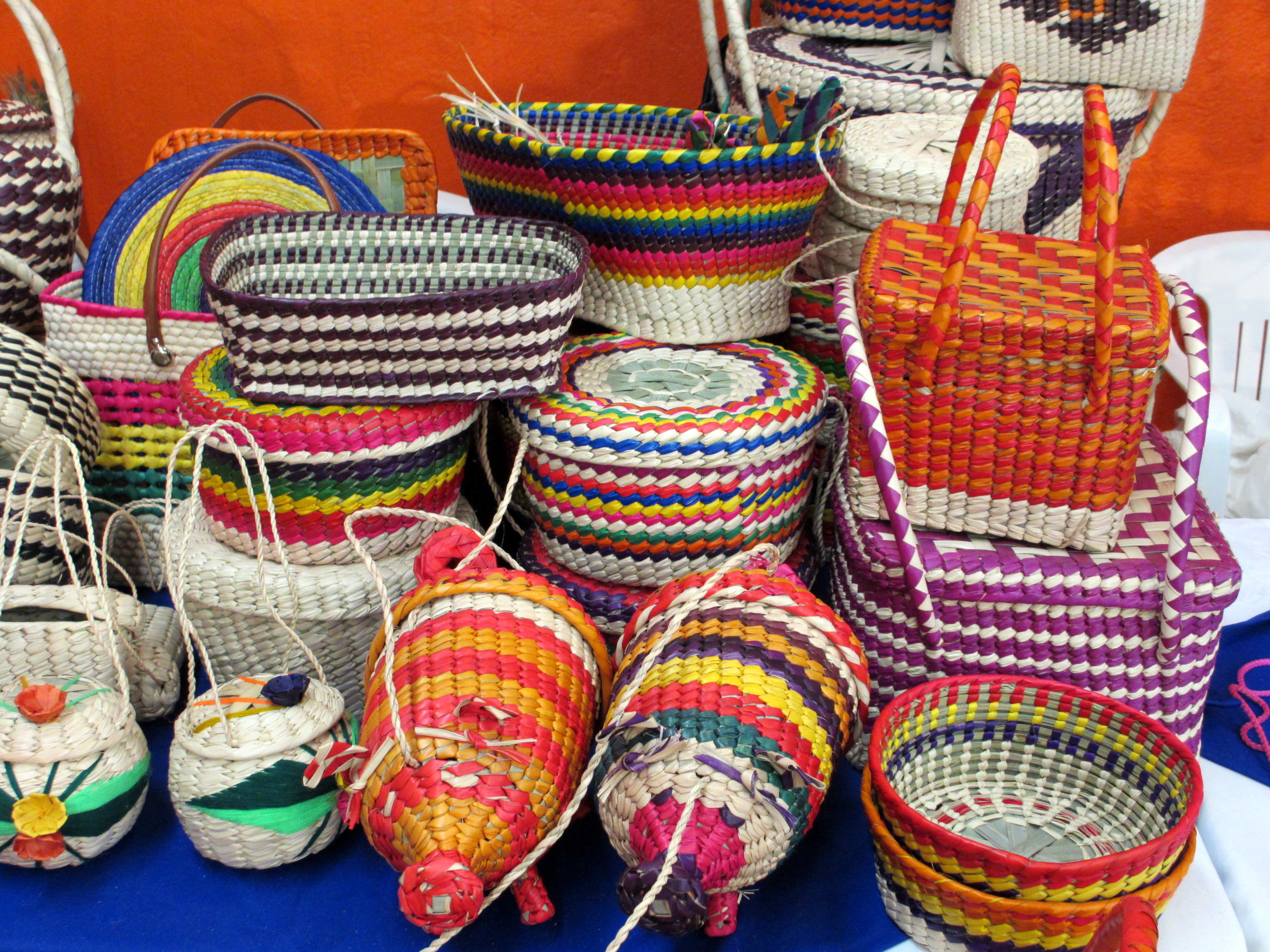 جمعه بازار صنایع بومی محلی در بندرعباس راه اندازی می‌شود