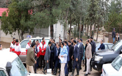 بازدید رئیس دفتر رئیس‌جمهوری از خدمت رسانی هلال احمر در مناطق سیل‌زده لرستان