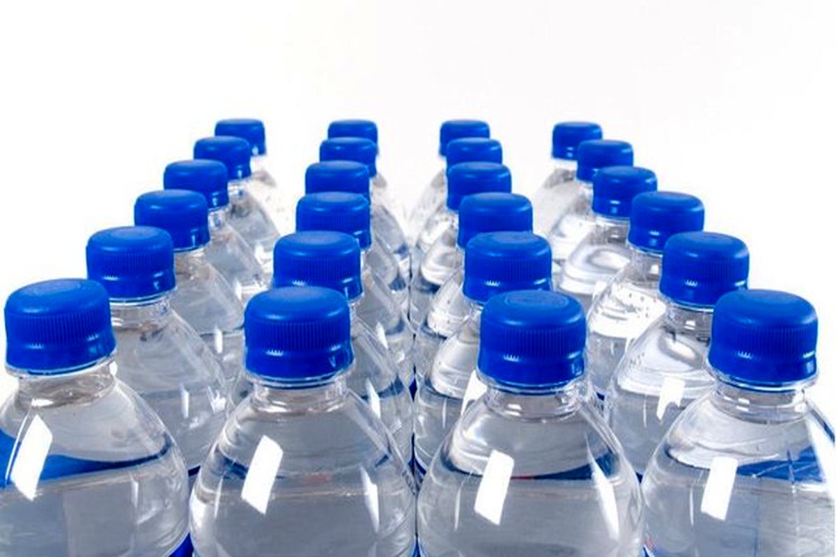 پایتخت‌نشین‌ها در هر ثانیه ۵۲ هزار بطری یک‌لیتری آب مصرف می‌کنند