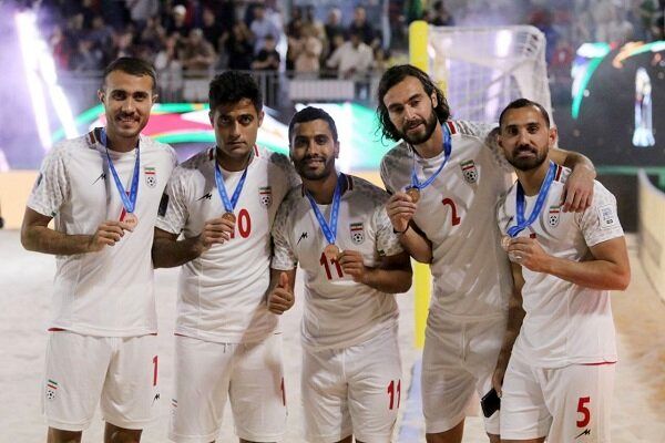 فوتبالیست‌های ساحلی ایران پنجم جهان شدند