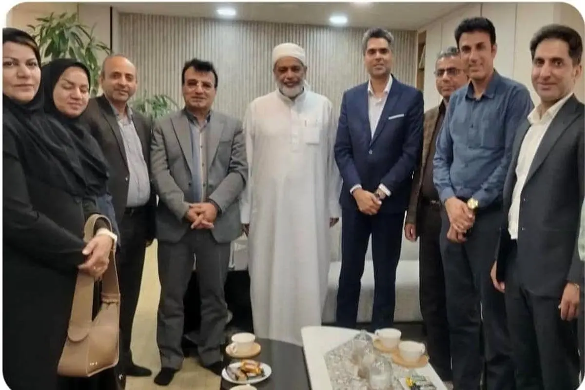 درخواست امام جمعه اهل سنت بندرعباس برای افزایش خدمات تأمین اجتماعی به اقشار کم درآمد