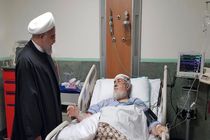 روحانی از حجت‌الاسلام شهیدی محلاتی عیادت کرد