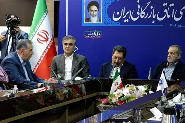 لزوم تمرکز بر چابک‌سازی و کوچک‌سازی دولت/ موتور تولید مقررات را خاموش کنیم