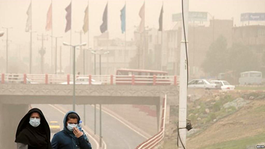 هوای 10 شهر خوزستان در وضعیت خطرناک قرار گرفت