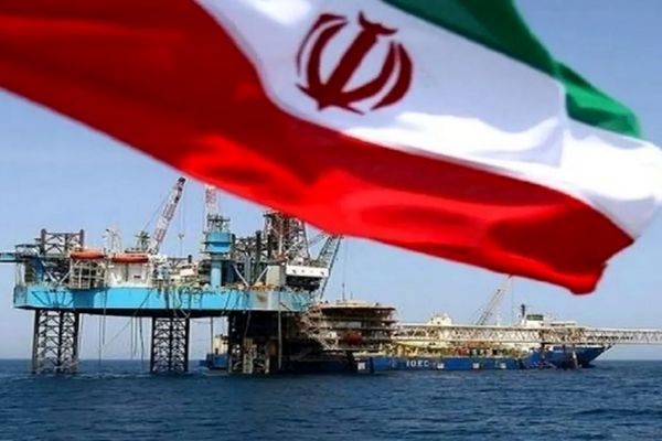 2 نکته در مورد رکورد زنی بزرگ صادرات نفت ایران/ دهن‌کجی معنادار تهران به اسنپ‌بک