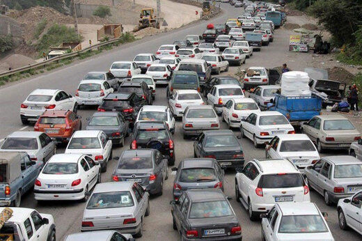  آزادراه کرج- تهران زیر بار ترافیک سنگین است