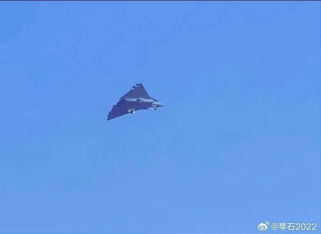 جنگنده نسل ششمی چین بار دیگر پرواز کرد