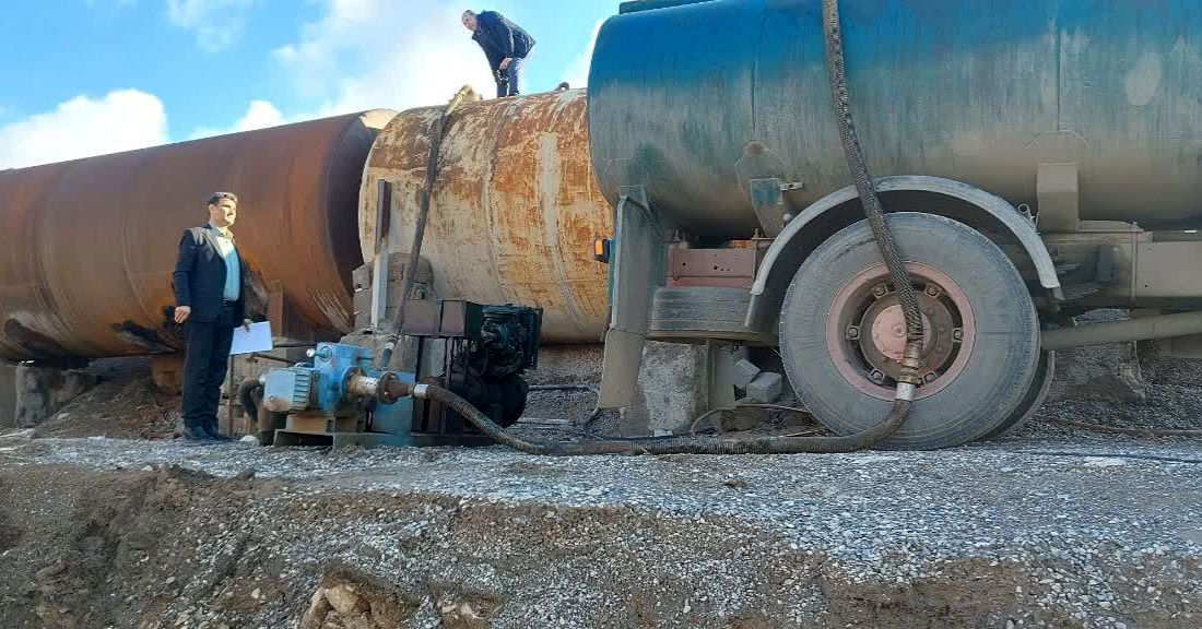  ۱۲ هزار و پانصد لیتر نفت سفید در یکی از کارخانجات سنگ شکن استان کشف شد