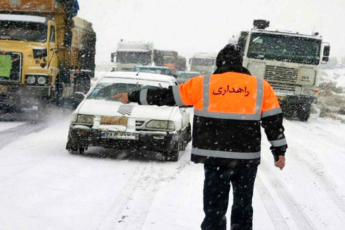 عملیات برف روبی1730 کیلومتر از محورهای کوهستانی مازندران
