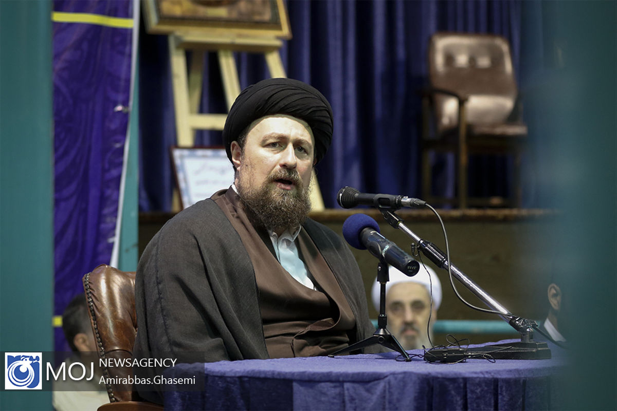 جمهوری اسلامی نه یک کلمه بلکه  بزرگترین میراث امام راحل است