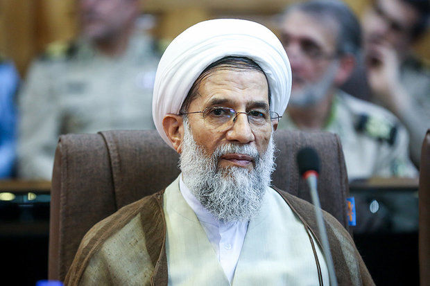 اظهارات رئیس سازمان عقیدتی سیاسی ارتش در تجدید میثاق با آرمان های امام (ره)
