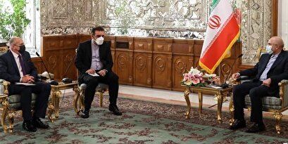 Qalibaf emphasizes the development of parliamentary relations and the promotion of cooperation between Iran and Poland