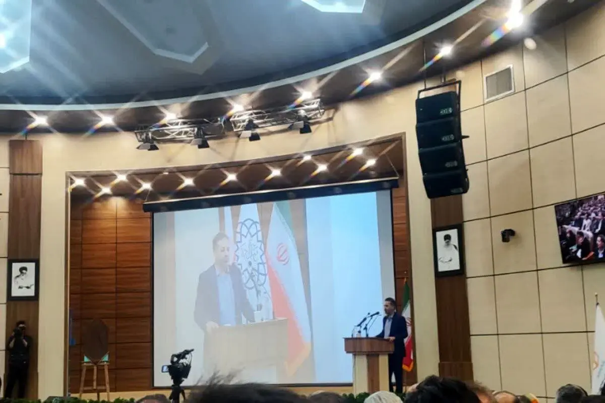 رئیس شورای شهر اردبیل در همایش سرمایه گداری شهر اردبیل