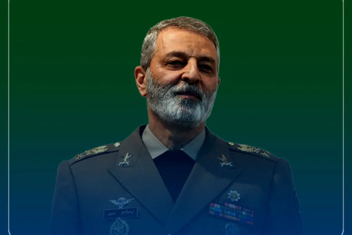 اینفوگرافیک/عالی‌ترین چهره نظامی ایران را بشناسید