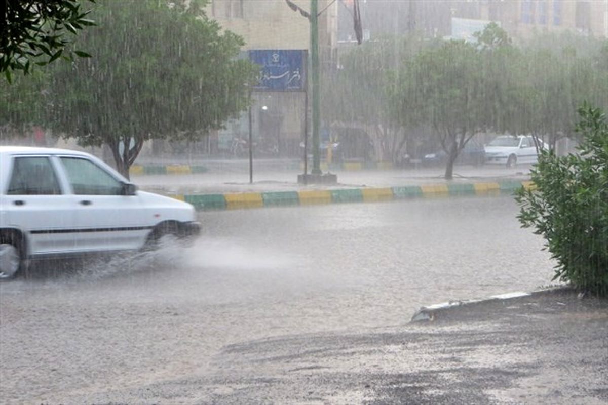 ماندگاری هوای سرد در هرمزگان/رگبار باران و رعدوبرق در اکثر نقاط استان