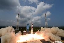 پرتاب موفقیت آمیز ۹ ماهواره توسط هند به فضا