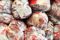 ۱۰ هزار تن گوشت منجمد وارد بندرعباس شد/ تقاضا در بازار بالا رفته است