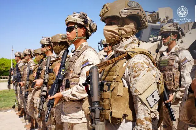 رزمایش مشترک عربستان و چین با عنوان «شمشیر آبی ۴» آغاز شد