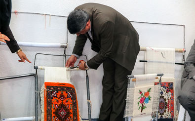 برگزاری دوره های مهارت آموزی فرش بافی و صنایع دستی به صورت رایگان در منطقه آزاد انزلی 