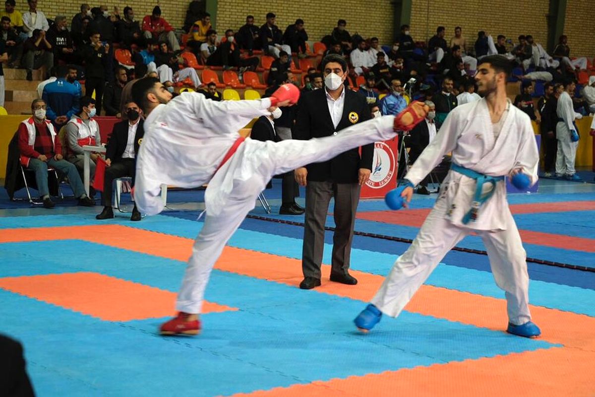 ورزشکار خوزستانی مقام سوم مسابقات برترین های لیگ کاراته کشور را کسب کرد