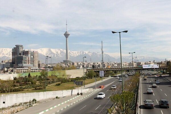  کیفیت هوای تهران ۱۴ اردیبهشت ۱۴۰۳ / شاخص کیفیت هوای تهران روی عدد ۵۷ و سالم است