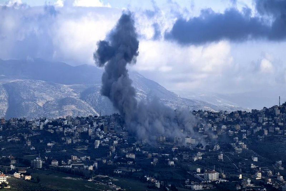 Missile attack from Lebanon killed 10 Zionists