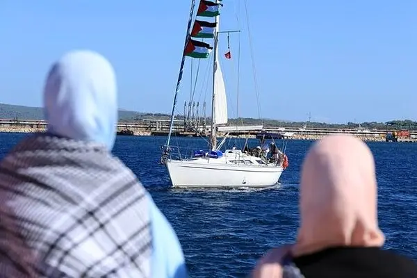 ناوگان دریایی ایتالیا و اسپانیا برای محافظت از کاروان کمک به غزه اعزام شد